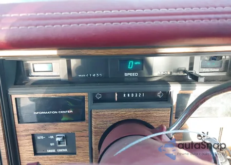 1985 Cadillac Eldorado Biarritz z USA, uszkodzony, nr VIN 1G6EL6789FE654280